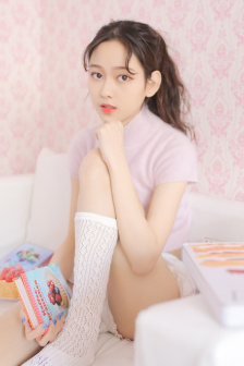 女人巨大荫蒂勃起